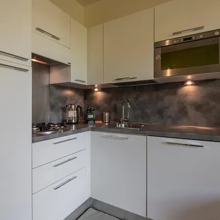 Loreto -7sundays * Milaan